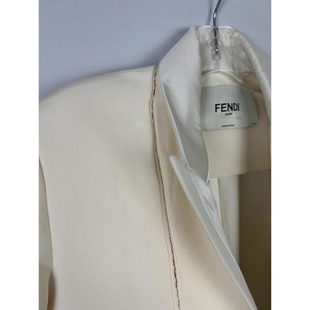 Fendi Wool & Silk Cropped Blazer Jacket Cream Size L - Picture 4 of 7